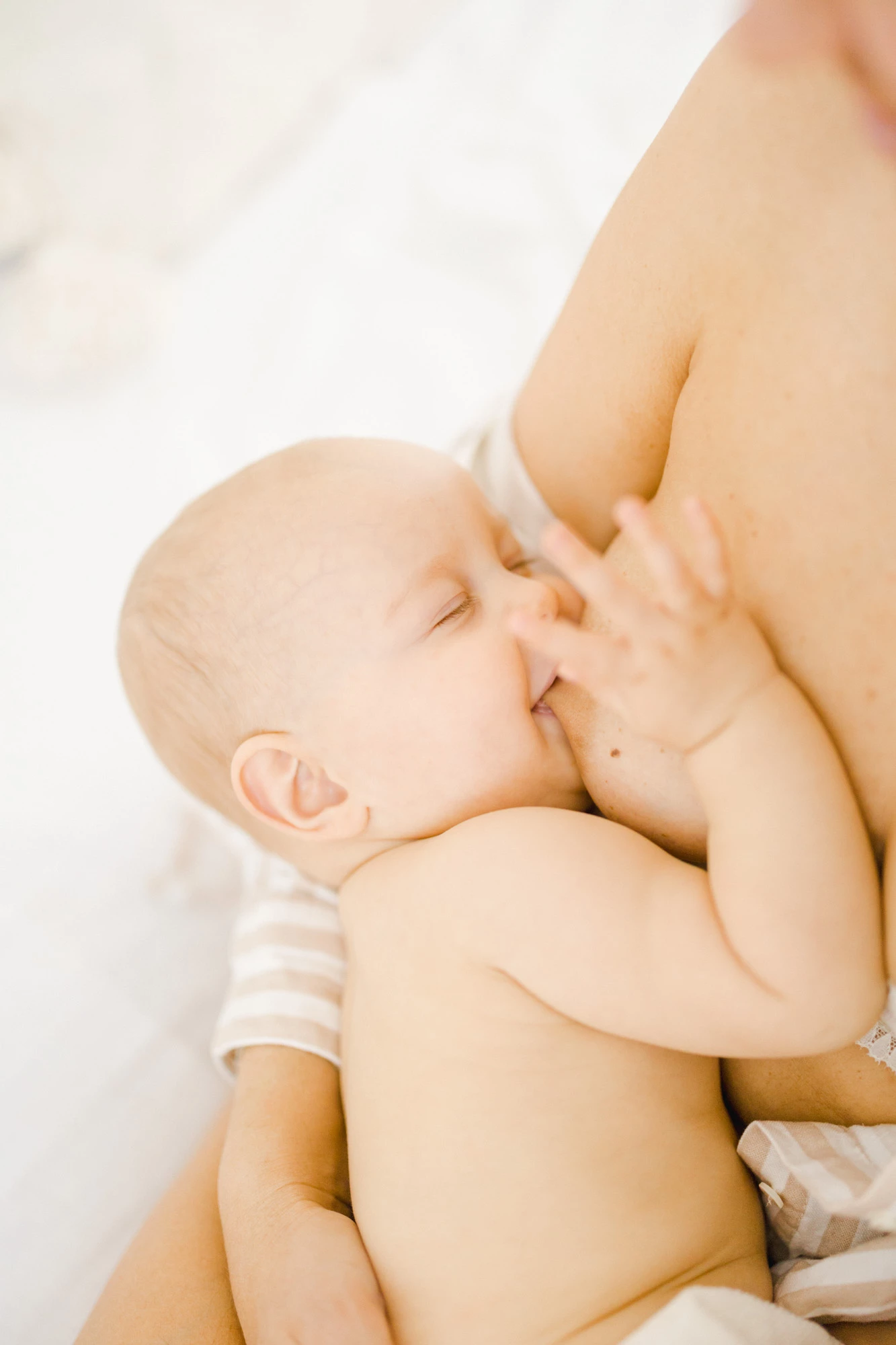 main enfant amour bonheur marron